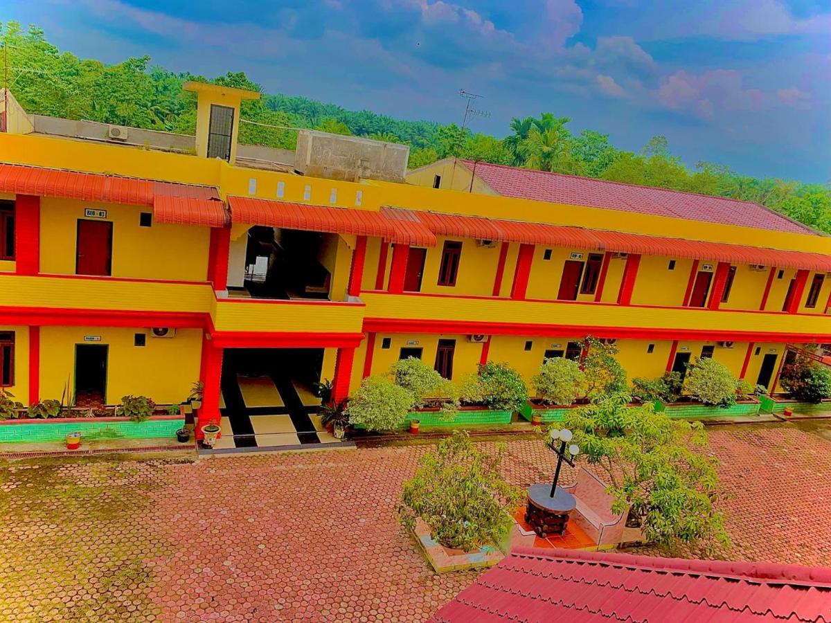 Hotel Rembulan Tebing Tinggi Exterior foto