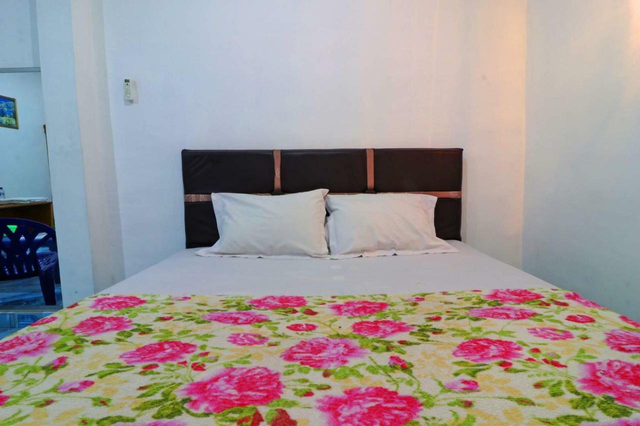 Hotel Rembulan Tebing Tinggi Exterior foto